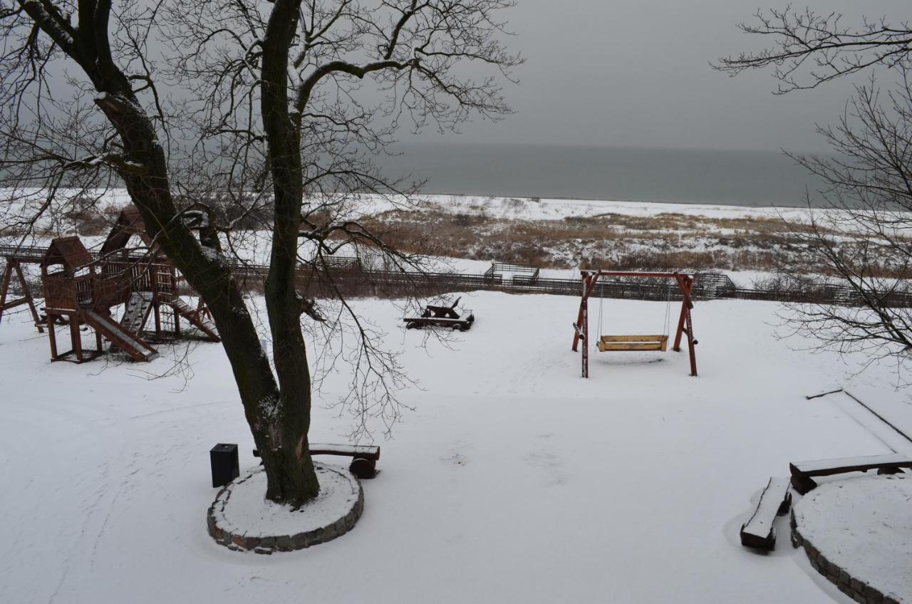 Hotel Aquamarine Jantarnij Kültér fotó