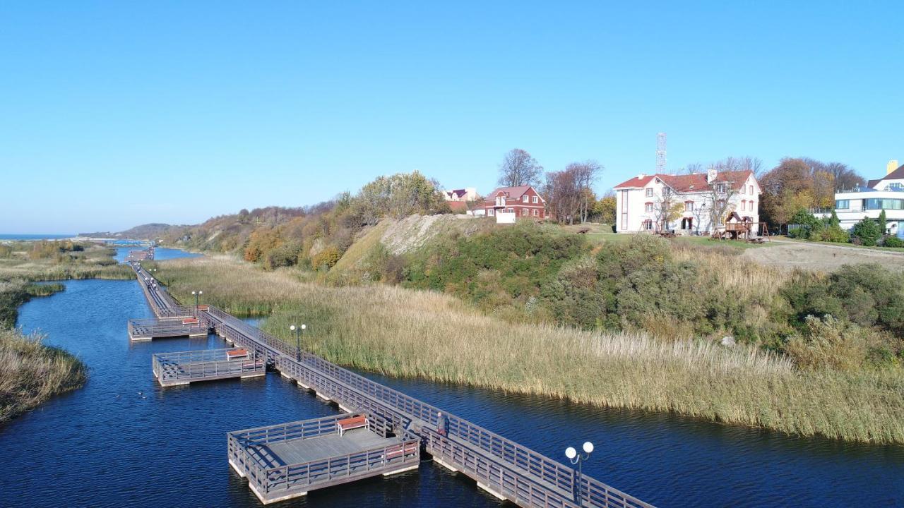 Hotel Aquamarine Jantarnij Kültér fotó